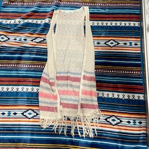 Short sleeve fringe cardigan